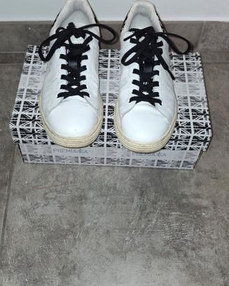 Scarpe premiata