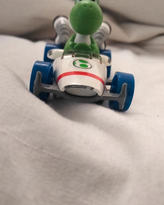 macchinina yoshi