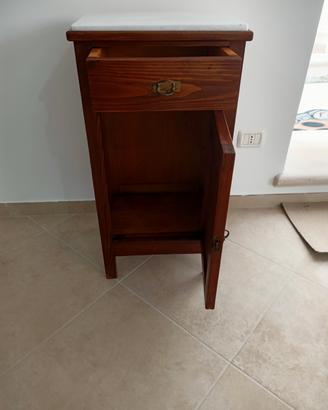comodino d'epoca in legno massello primi  900