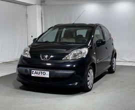 Peugeot 107 1.0 68CV 5p. Sweet Years