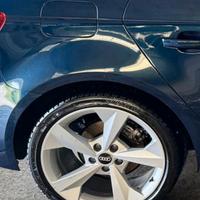 Cerchi audi a3 originali compresi di pneumatici 22