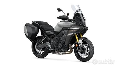 Yamaha Tracer 9 Y-AMT PRONTA CONSEGNA