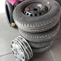 4 cerchi Fiat Panda da 13 + 4 gomme+ 4 copricerchi