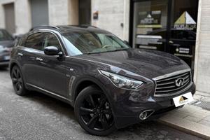 Infiniti QX70 3.0 diesel V6 AT GT Premium