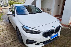BMW serie 2 F44 218d