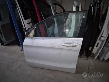 Porta Anteriore Destra Per Mercedes Classe B 2016