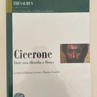 Libro scolastico Thesaurus “Cicerone”