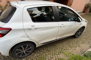 Toyota Yaris ibrida