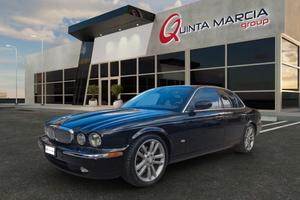 Jaguar XJ 2.7d SOVEREIGN-CERCHI 19"/PELLE BEIGE