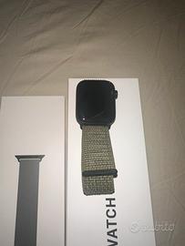 Apple Watch SE