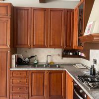 Cucina in legno massello