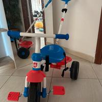 Triciclo per bambini con manico e parasole