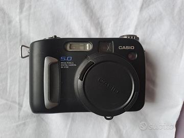 FOTOCAMERA DIGITALE CASIO QV 5700
