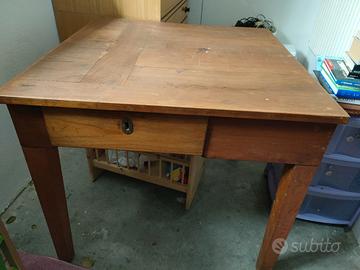 Tavolo antico 
