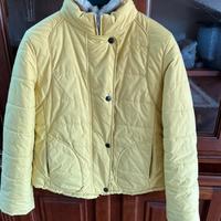 Giacca imbottita colore giallo collo in pelliccia,