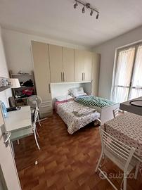 MONOLOCALE A PAVIA
