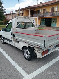 Citroen Berlingo autocarro