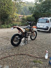 Ktm exc 125 six days