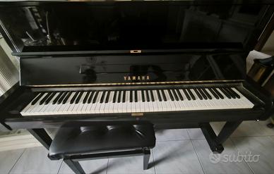 Pianoforte  verticale yamaha