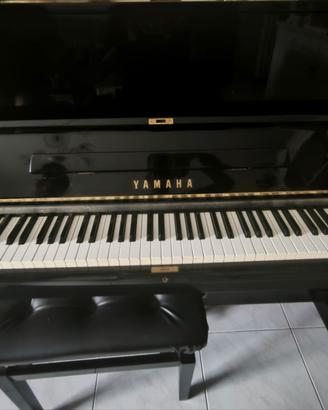 Pianoforte  verticale yamaha