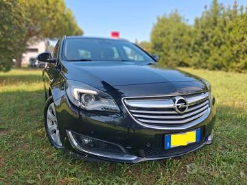 Opel Insignia 2.0 CDTI Sports Tourer Cosmo