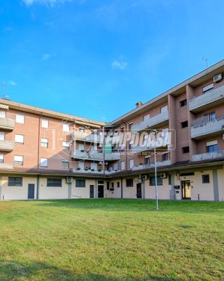Ampio trilocale in centro a Casinalbo