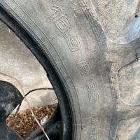 Pneomatici trattore Fiat 1000