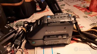 Videoregistratore PHILIPS EXPLORER- CAMCORDER VHR6