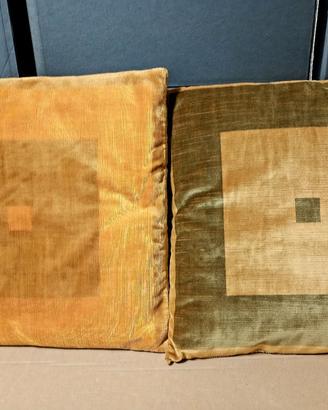 Coppia di cuscini vintage