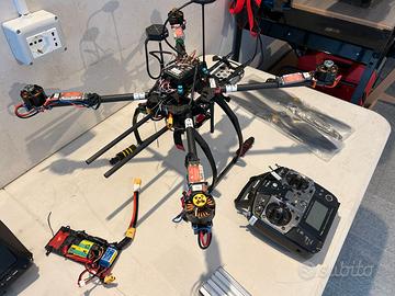 Drone quadricottero Tarot