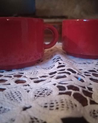 COPPIA TAZZE DI COLORE ROSSO