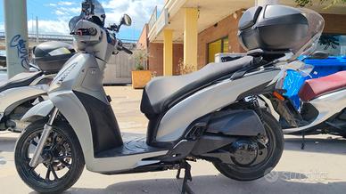 Kymco People S 300i ABS