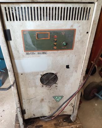 carrica batteria muletto e altri 