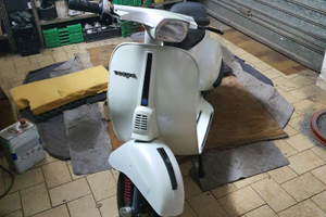 Vespa 50 special