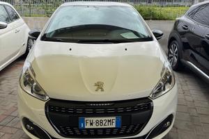 Peugeot 208 PureTech 82 5 porte Allure Prezzo Prom