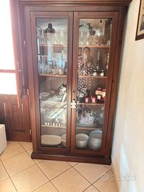 Vetrina in arte povera