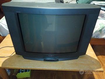  televisore Sony Trinitron 