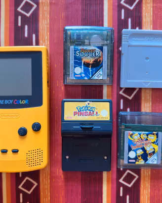 Game Boy Color + giochi