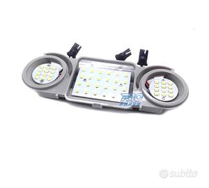 PIASTRA LED POSTERIORE VOLKSWAGEN VW GOLF V VI 04-