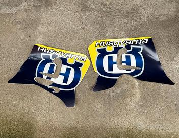 Adesivi Husqvarna 570 anno 2000