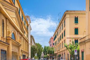 2 LOCALI A ROMA