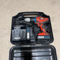 Avvitatore percussione black decker