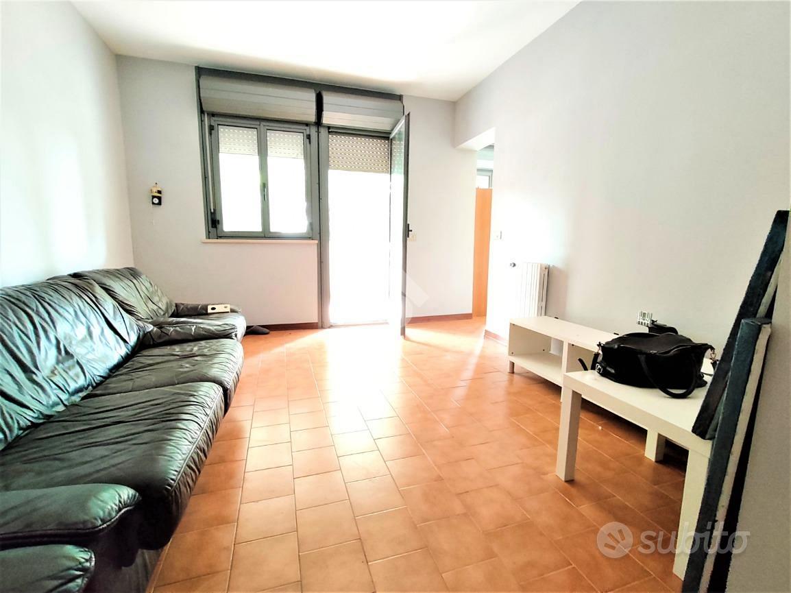 3 LOCALI A PERUGIA - Vista 4