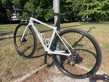 Bici da corsa donna in carbonio