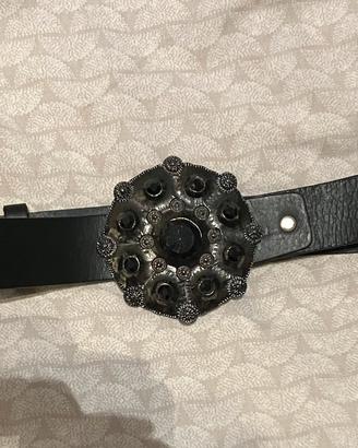 Cintura nera in pelle