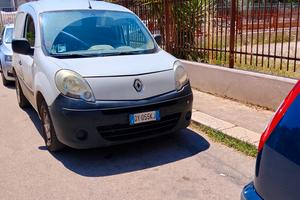  furgone  autocarro 