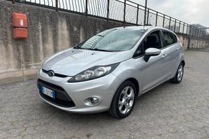 Ford Fiesta Ikon 1.4 TDCi 70CV 5p. Business
