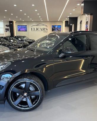 PORSCHE Macan 3.0 S