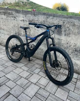 E-bike specialized carbon