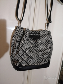 Rinascimento borsa a mano o a spalla